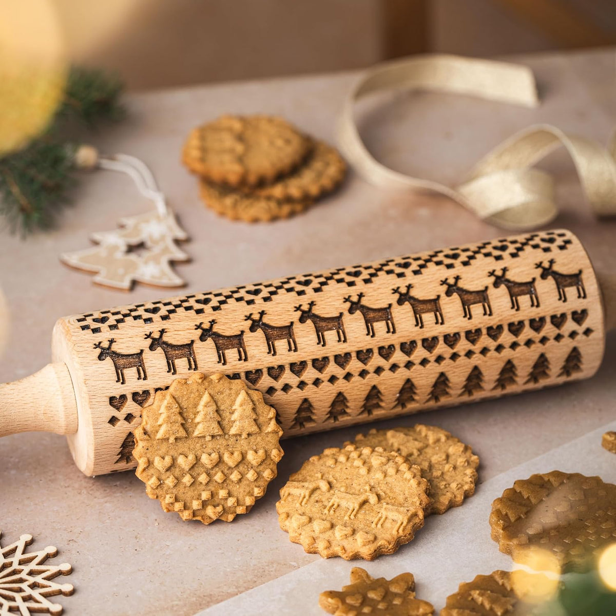 SCANDINAVIAN CHRISTMAS Embossing Rolling Pin Embossing Rolling Pin With Christmas Tree Deer Heart Gingerbread Cookies