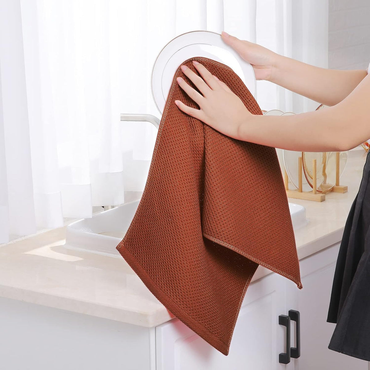 Homaxy 100% Cotton Waffle Weave Kitchen Dish Towels, Ultra Soft Absorbent Quick Drying Cleaning Towel, 13 x 28 Inches, 12-Pack, Rust