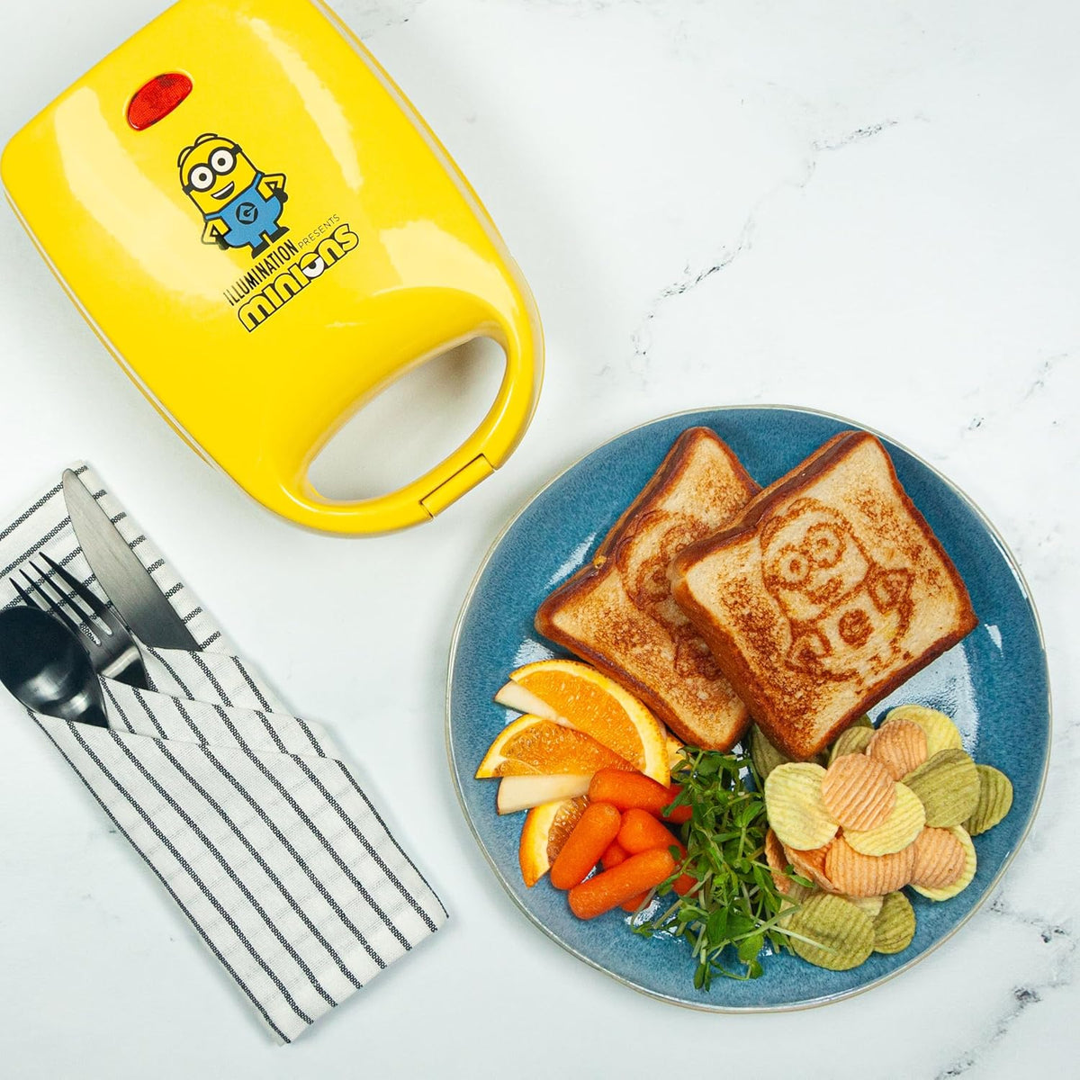 Uncanny Brands Minions Sandwich Maker - Small Kitchen Appliance