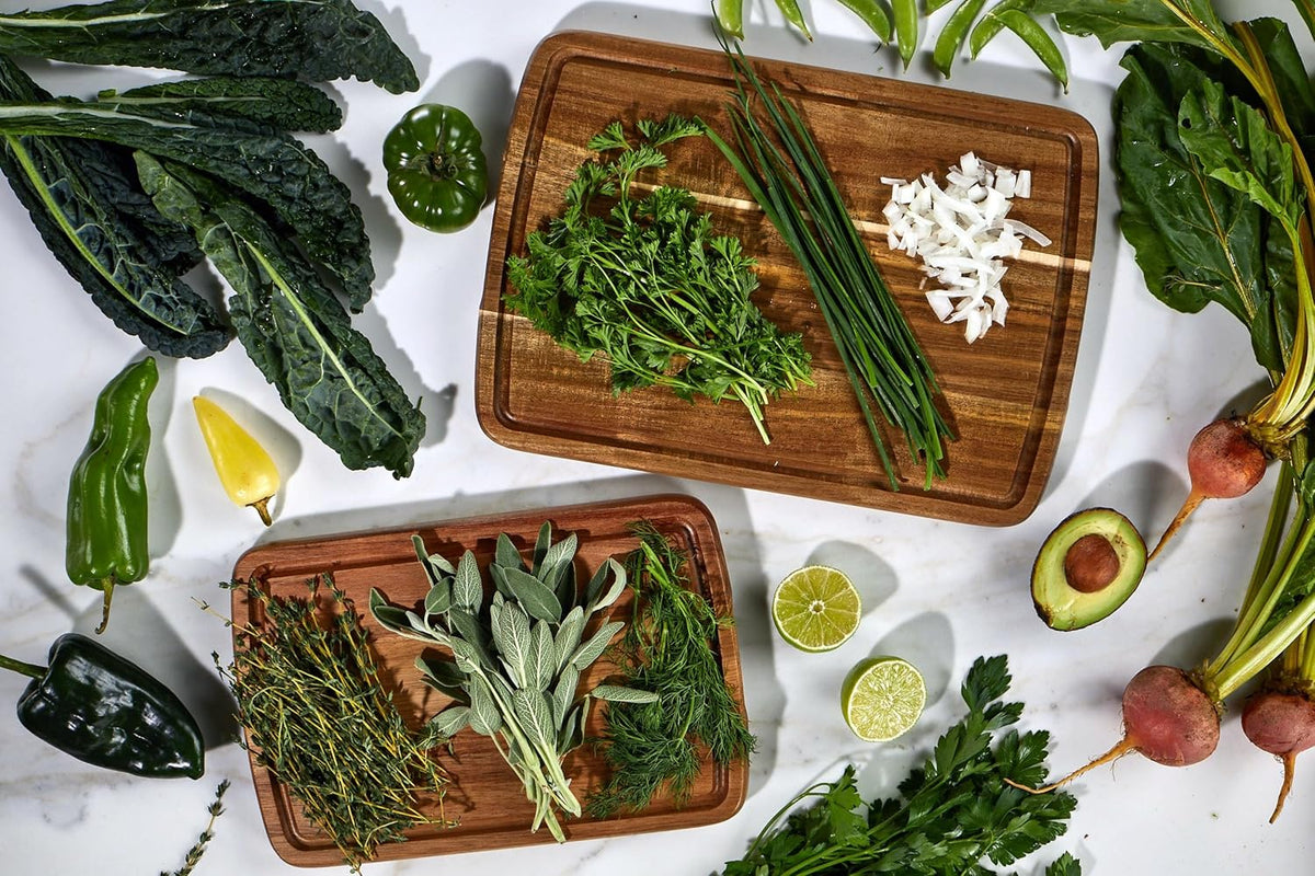 Set of 2 Sonder Los Angeles Acacia Wood Cutting Boards with Juice Groove, Gift Box Included - Small & Medium Sizes: 14x10x1in & 12x8x1in. Ideal for Meat, Vegetables, and Organic Produce Sustainable