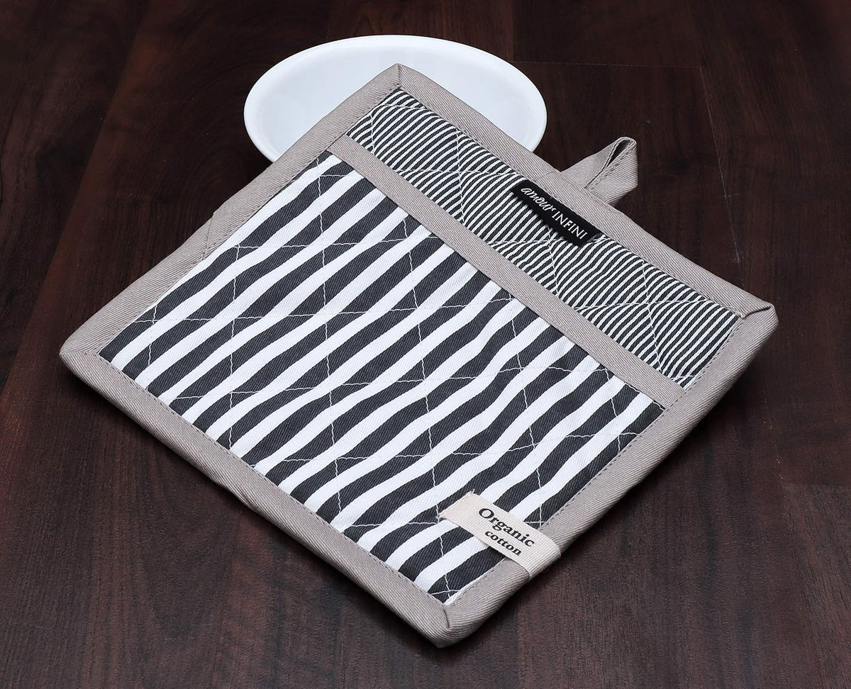 AMOUR INFINI Pot Holders Heat Resistant Cotton Set of 3 Nonslip 8"x8" Inch Hot Pads for Kitchen, BBQ, Baking & Cooking with Hanging Loops (Stripe Charcoal)
