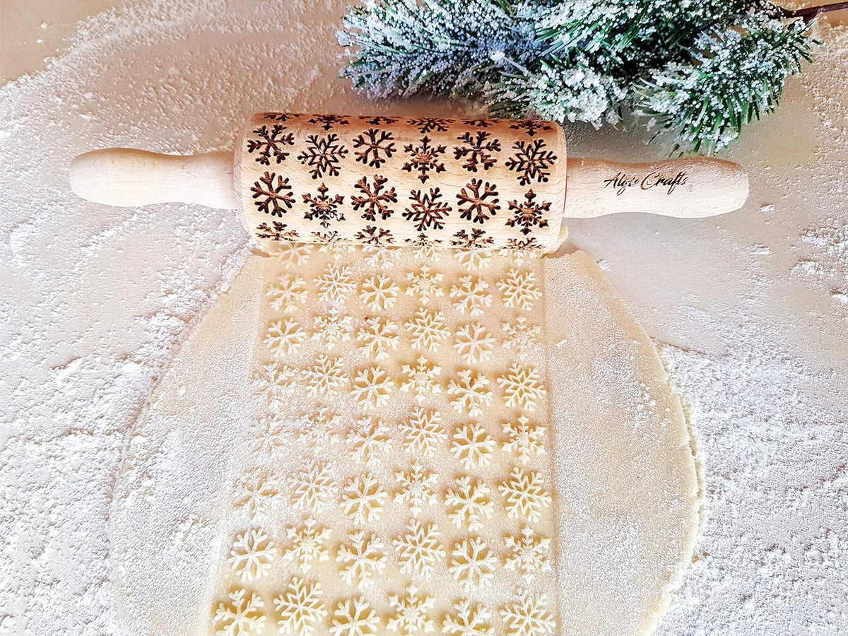 CHRISTMAS 3 Mini Embossed Rolling Pin Set Wooden Laser Engraved Textured rolling pins with Snowflakes, Elks, Christmas Trees and Gifts for Cookies by Algis Crafts
