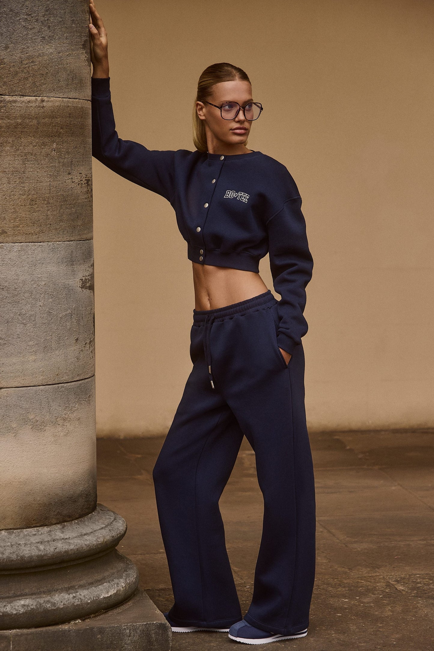 Brushed Jersey Wide-Leg Joggers in Classic Navy