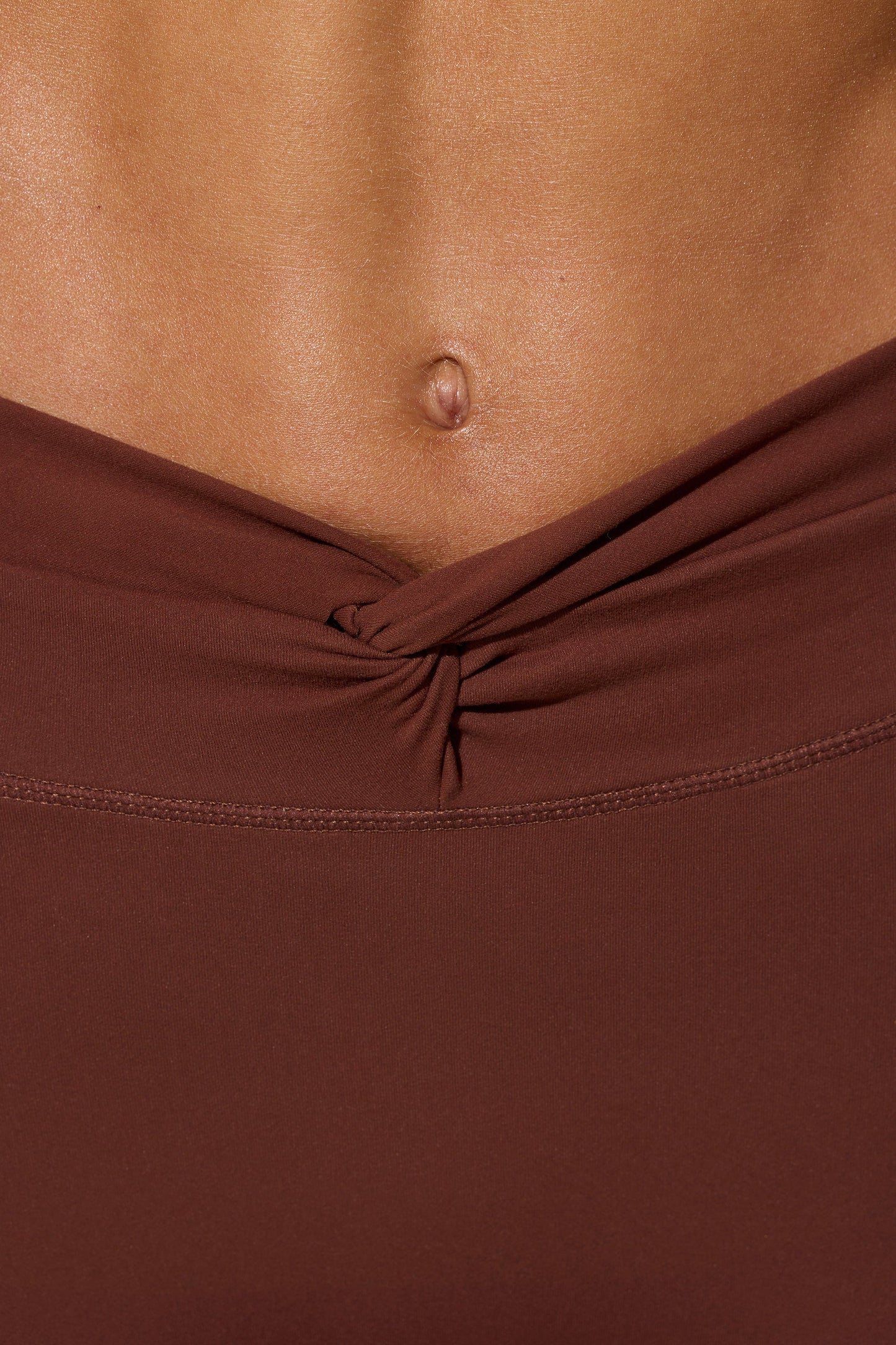 Full Length Leggings with Pockets in Brown