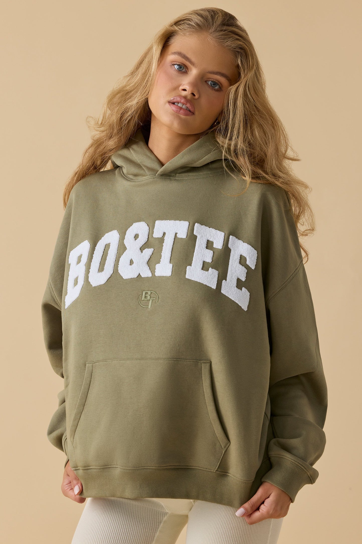 Oversized Hooded Sweatshirt in Soft Olive