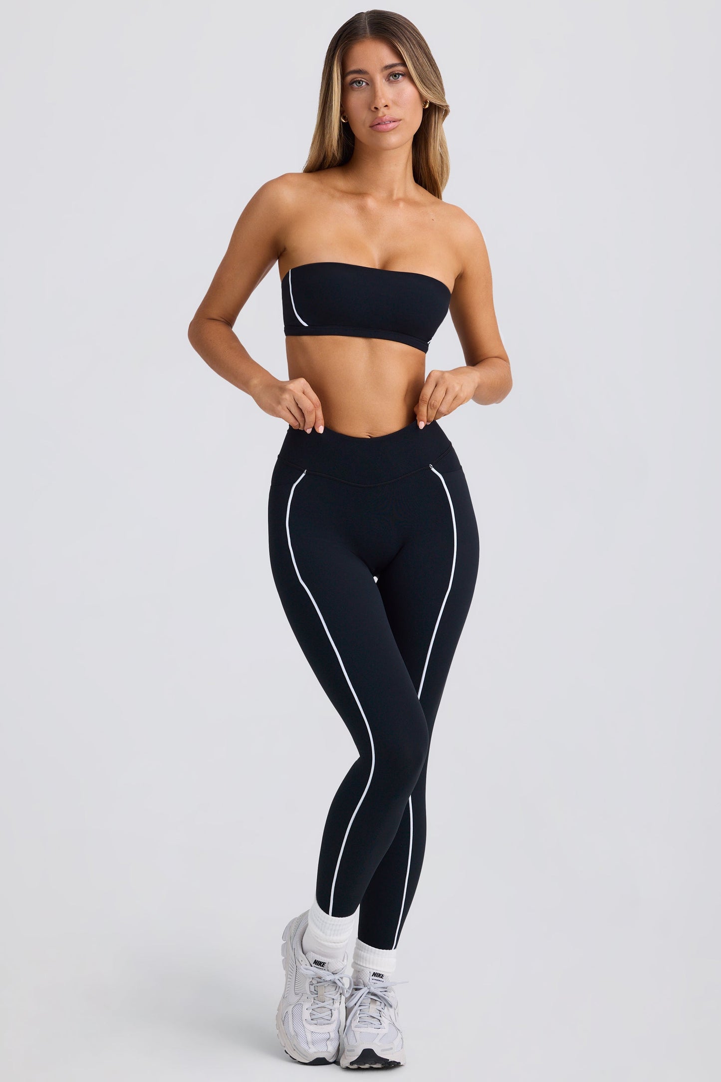 Soft Active Contrast Leggings in Black