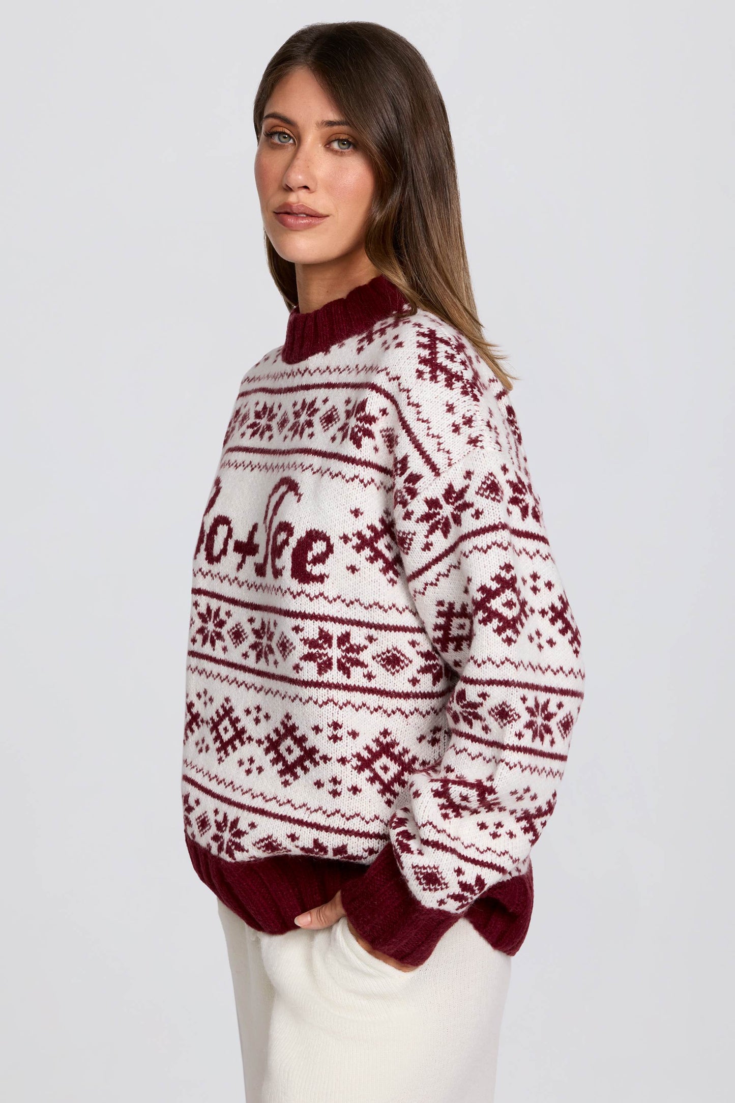Jacquard-Knit Oversized Jumper in Crimson Red
