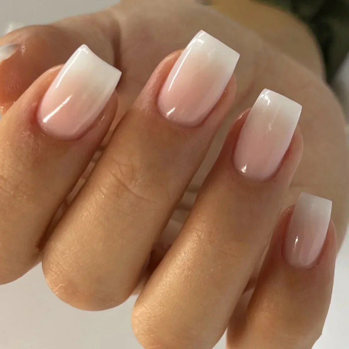 24Pcs Cute Bow Press-On Nails