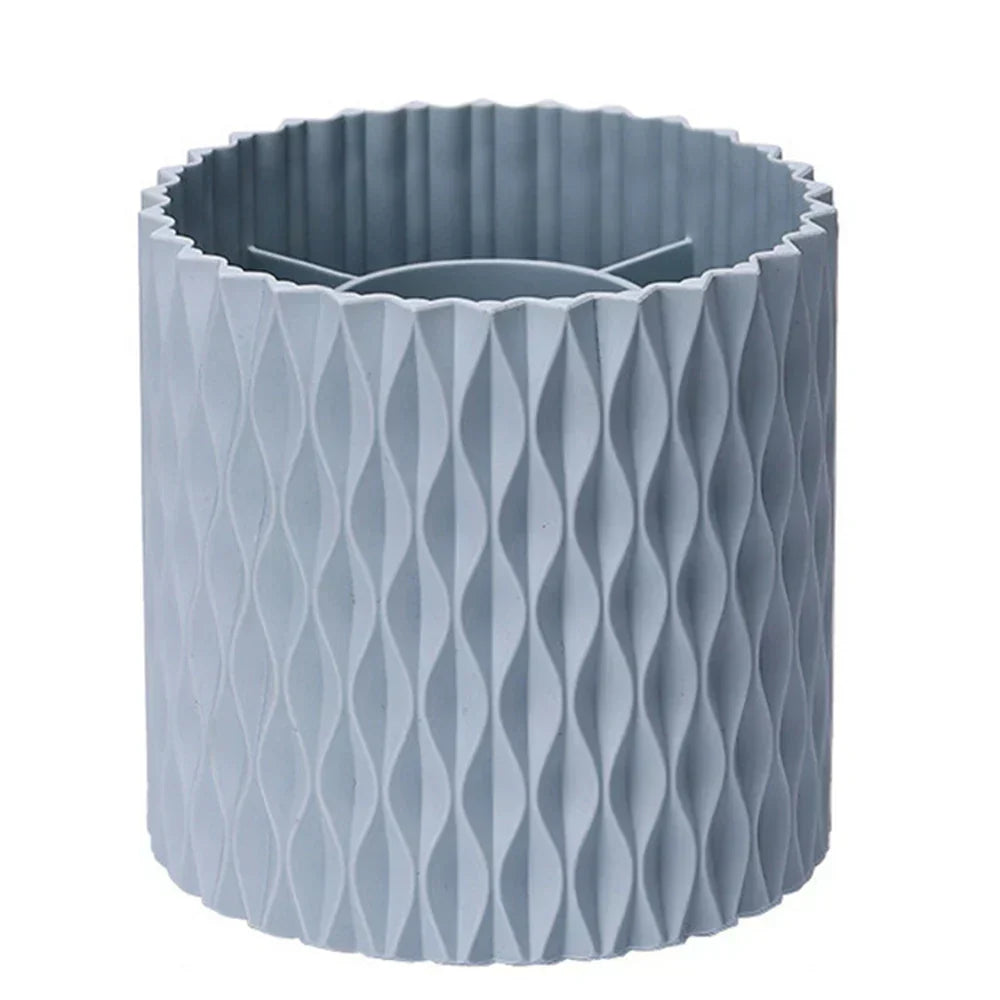360° Rotating Brush Storage Bucket