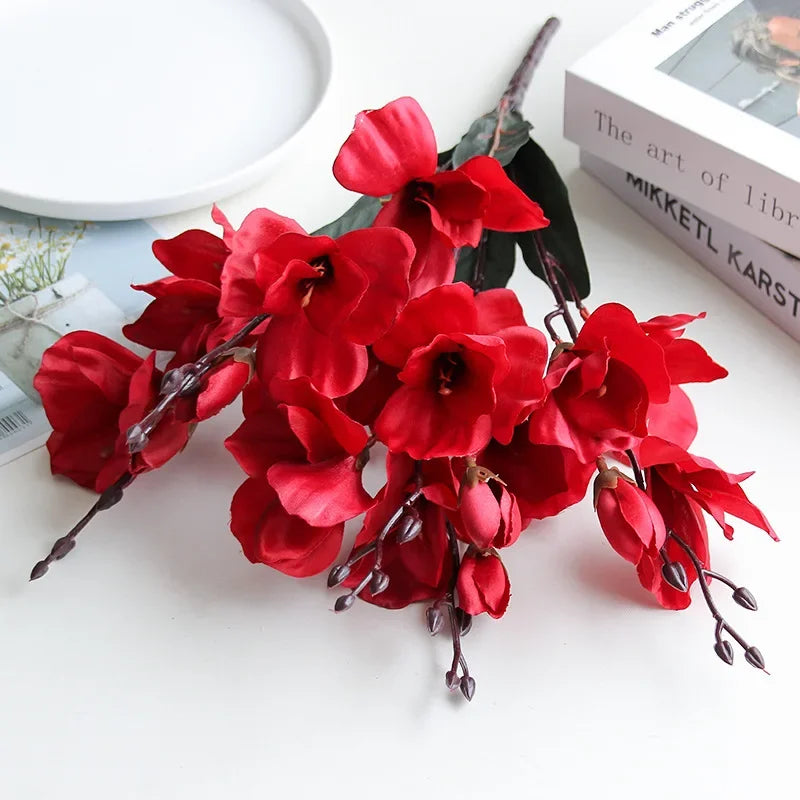 Title: Elegant Magnolia Flower Bouquet