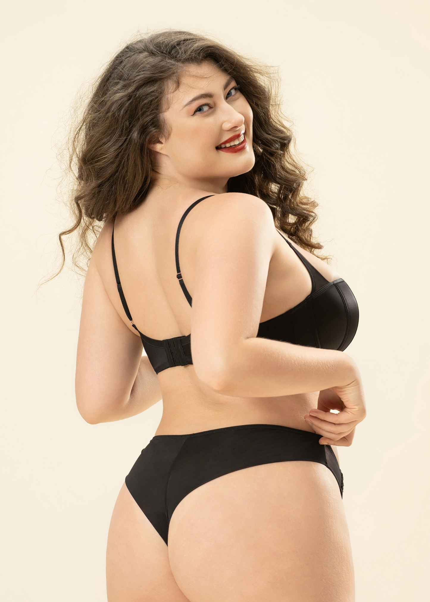 AVA Plus Black Glossy Lingerie Set