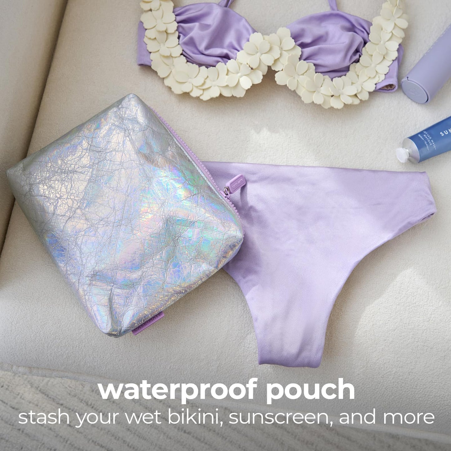 Case-Mate Soap Bubble Essential Crinkle Makeup Bag - Iridescent