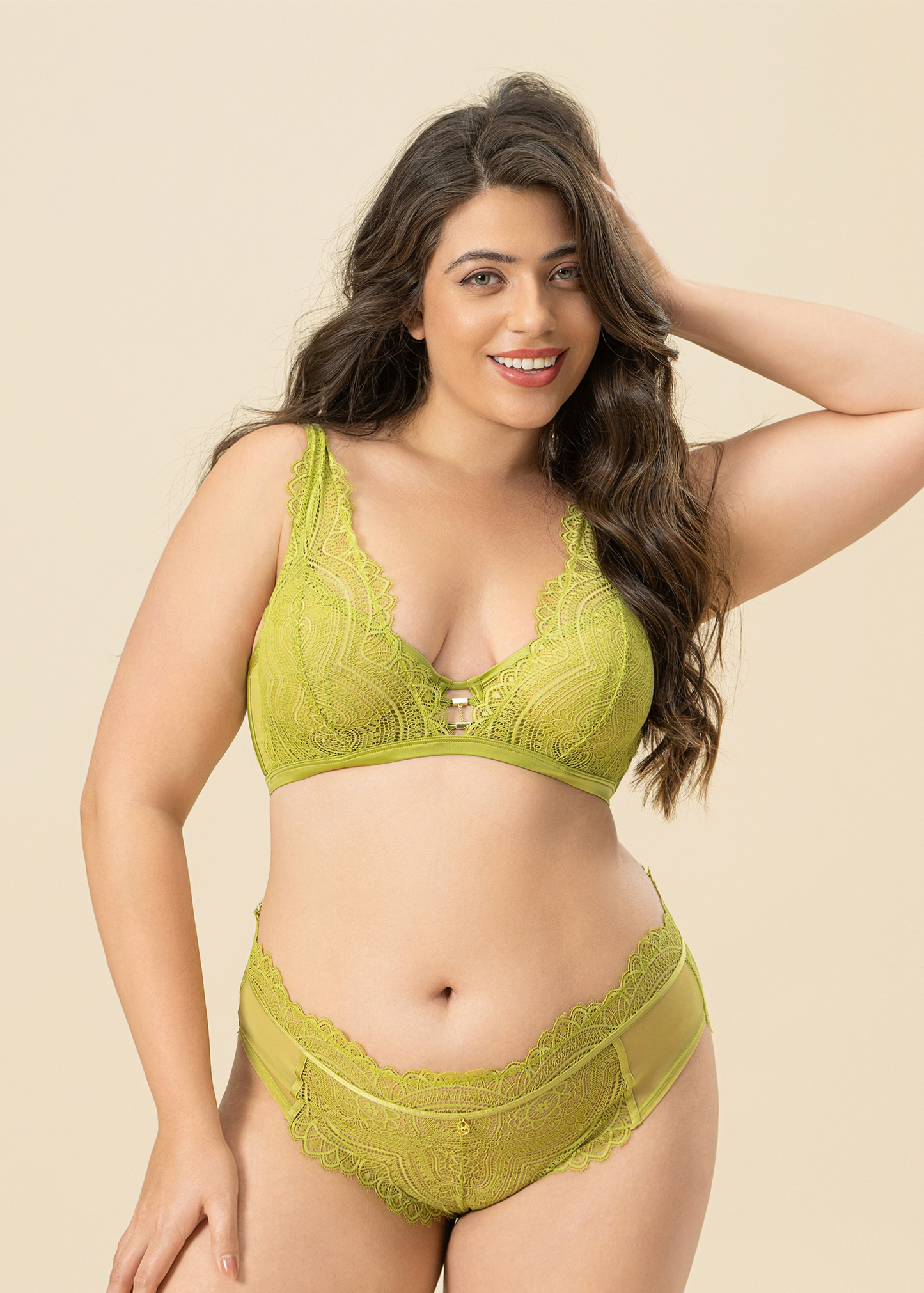 CONNIE Plus Sexy Green Lace Underwired Unlined Plunge Bra