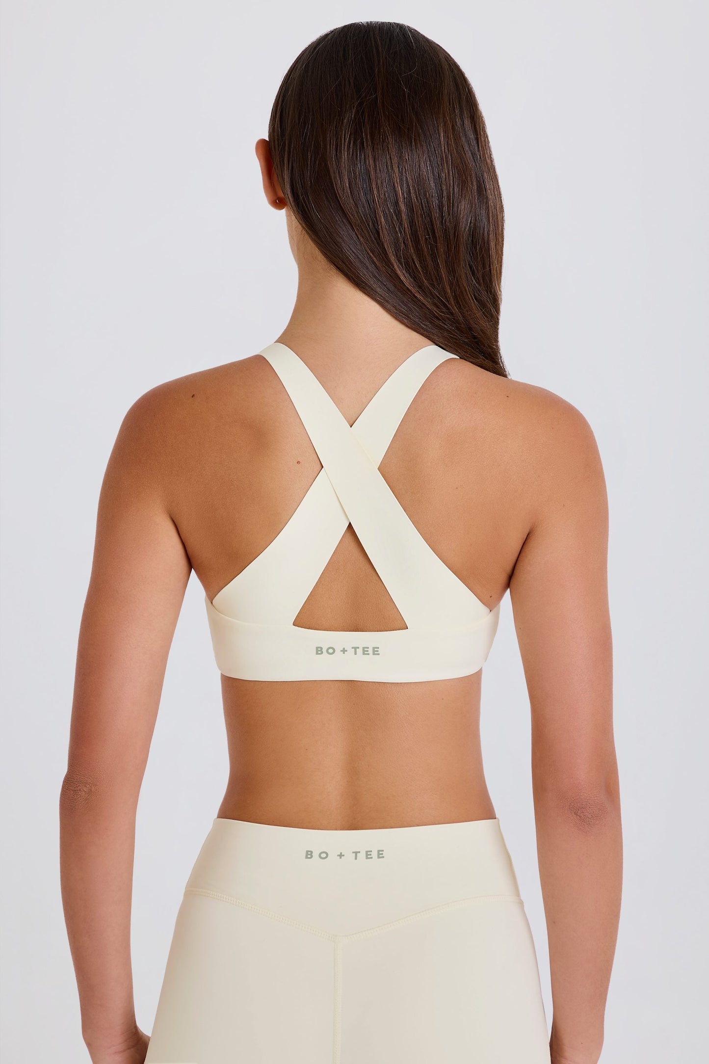 Crossback V-Neck Sports Bra in Cream
