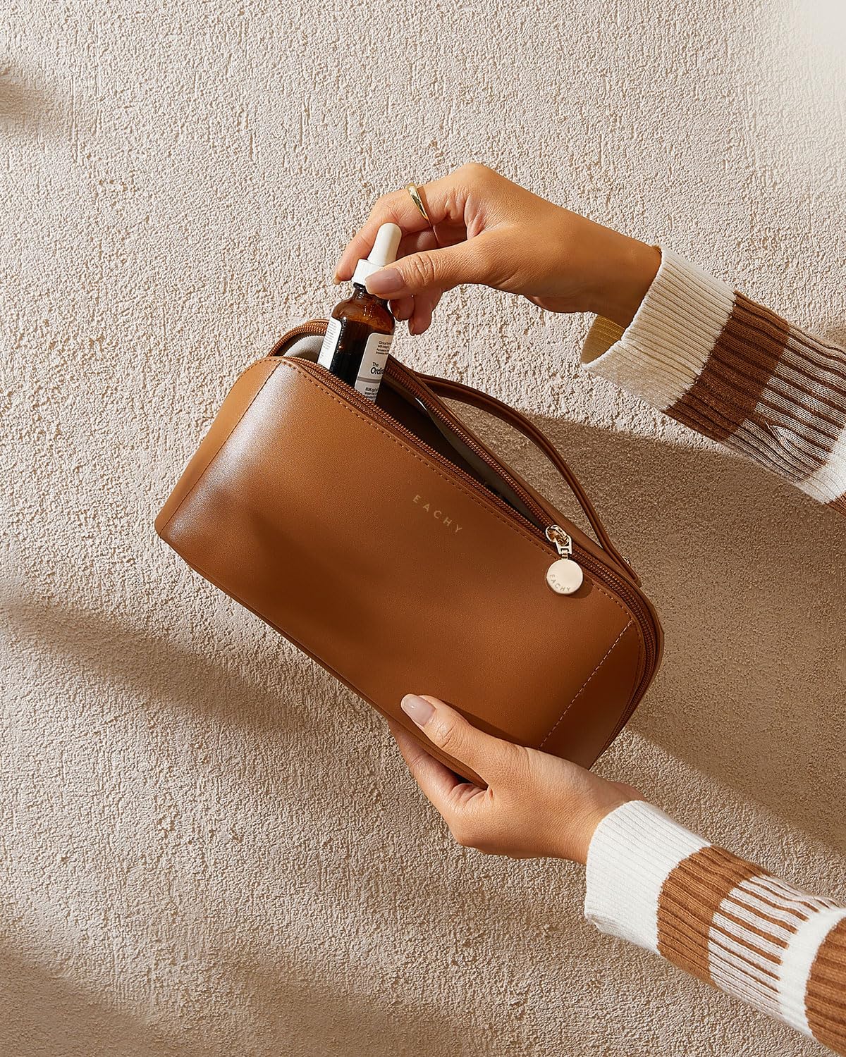 EACHY Travel Makeup Bag for Women, PU Leather Cosmetic Bag, Brown, Medium