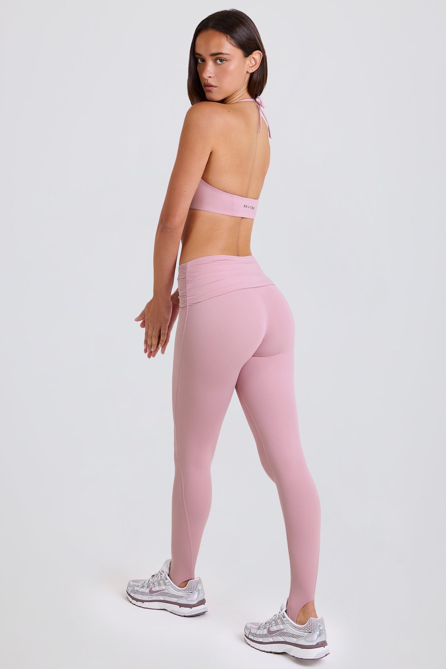 Foldover Mid-Rise Stirrup Leggings in Mauve