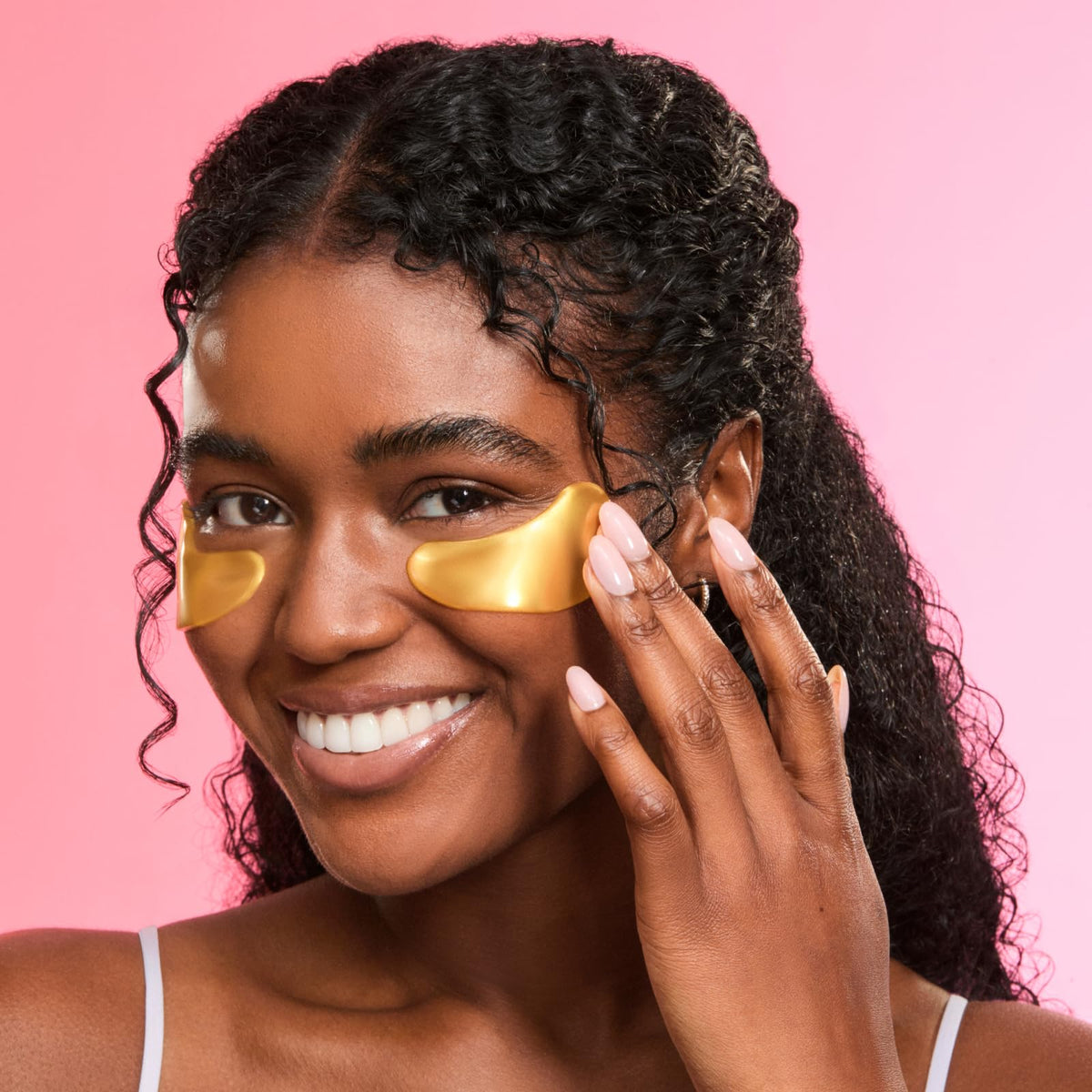 grace & stella Award Winning Under Eye Mask - Birthday Gifts for Women - Gel Eye Patches for Dark Circles, Puffy Eyes, Wrinkles, Undereye Bags - Gifts for Teen Girls - Vegan (48 Pairs, Gold)