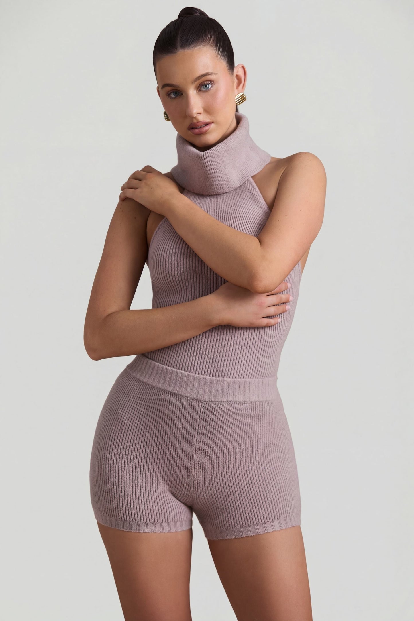 Ribbed-Knit Turtleneck Backless Top in Taupe
