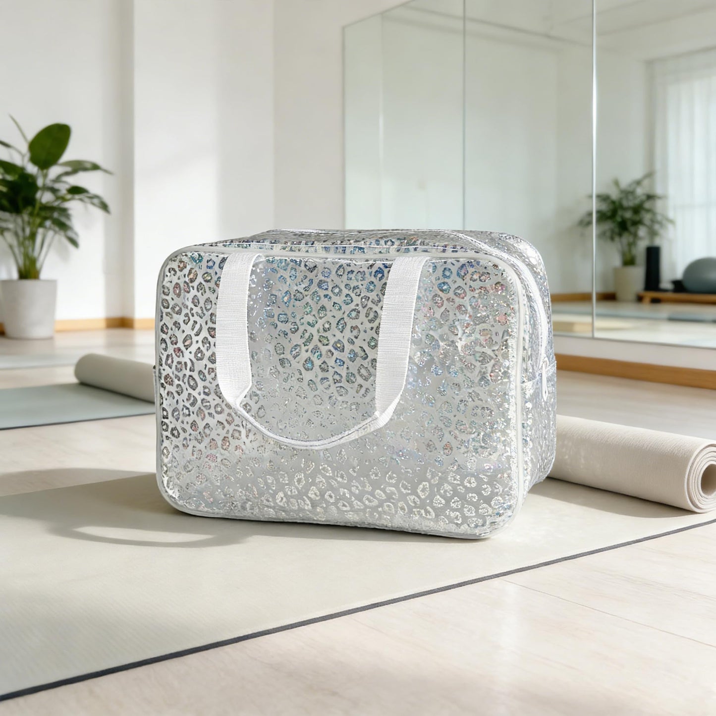 ONEART Travel Clear TPU Bag, Toiletry Carry Pouch Makeup Artist Bag, Waterproof Makeup Bags with Zipper Handle Straps (Leopard print)