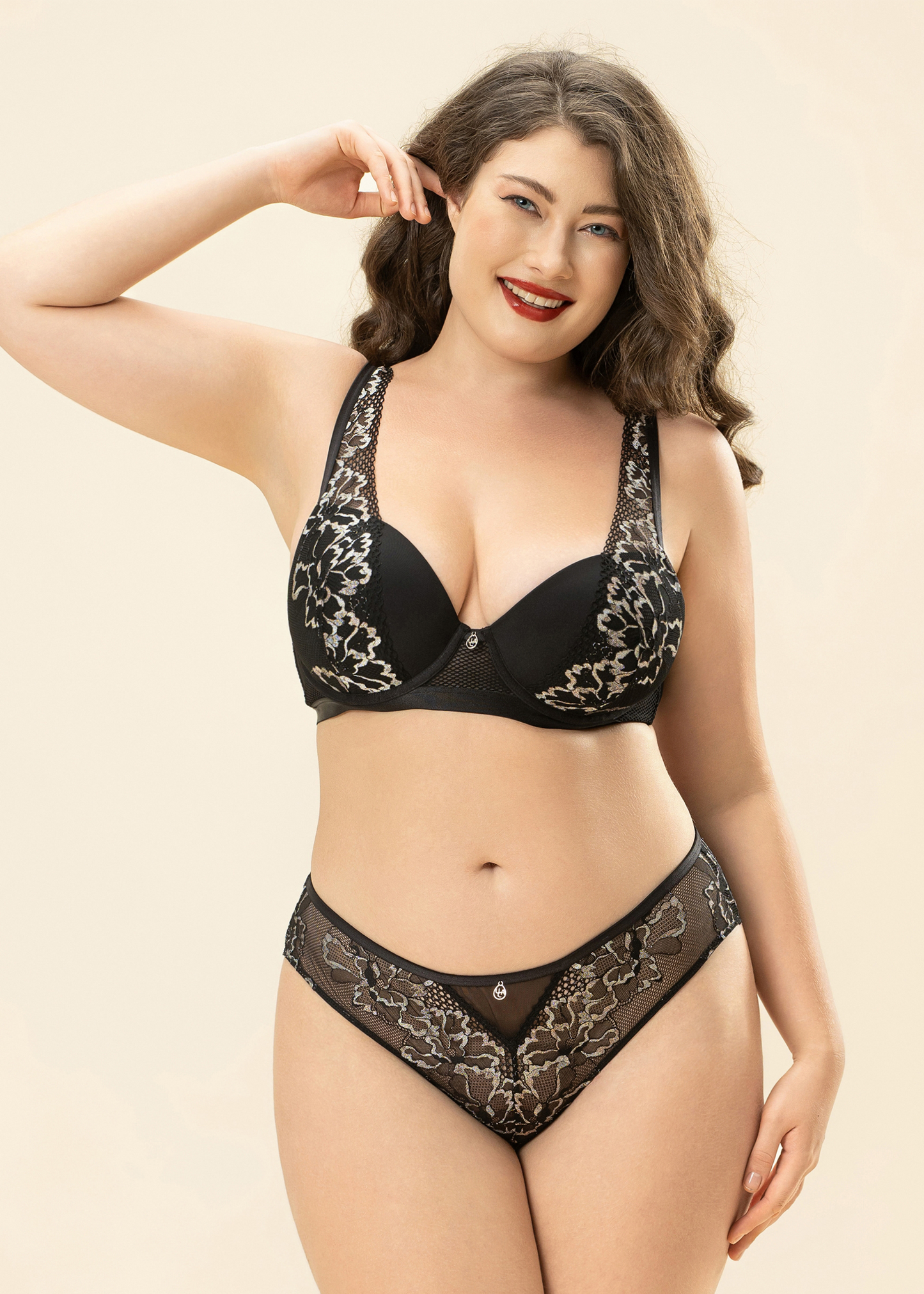 ROWAN Plus Black Metallic Lace Lingerie Set