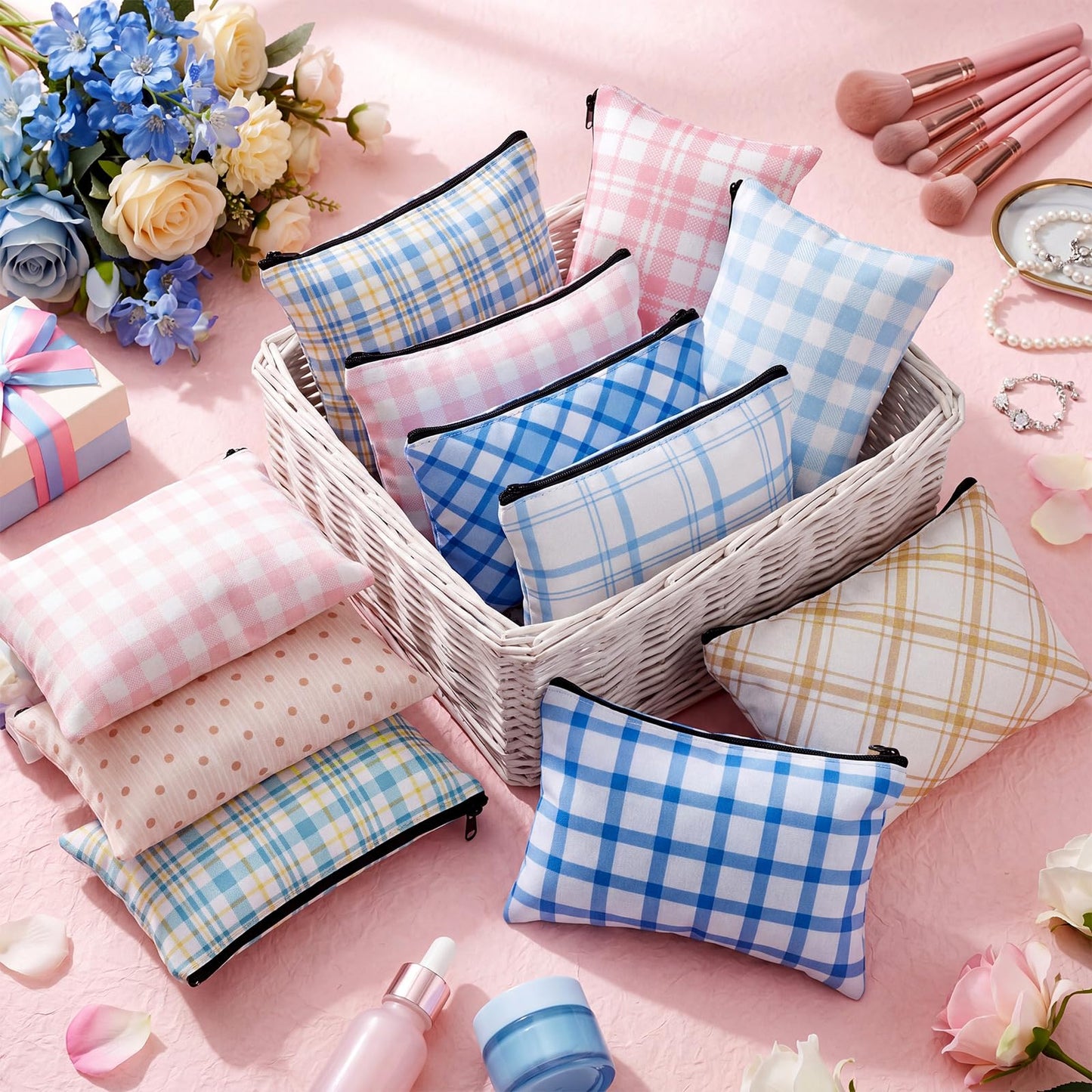 Sweetude 12 Pcs Pastel Plaid Makeup Bag Bulk Buffalo Plaid Portable Travel Cosmetic Bag with Zipper Preppy Checkered Waterproof Roomy Travel Toiletry Organizer Storage Beauty Pouch for Women Gifts