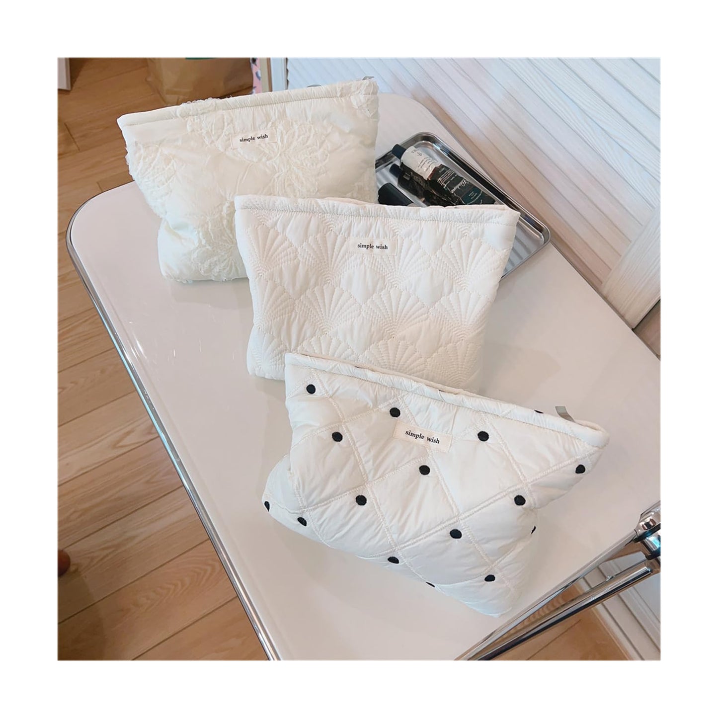 uekeboag White Shells Quilted Cotton Makeup Bag,Coquette Travel Pouch