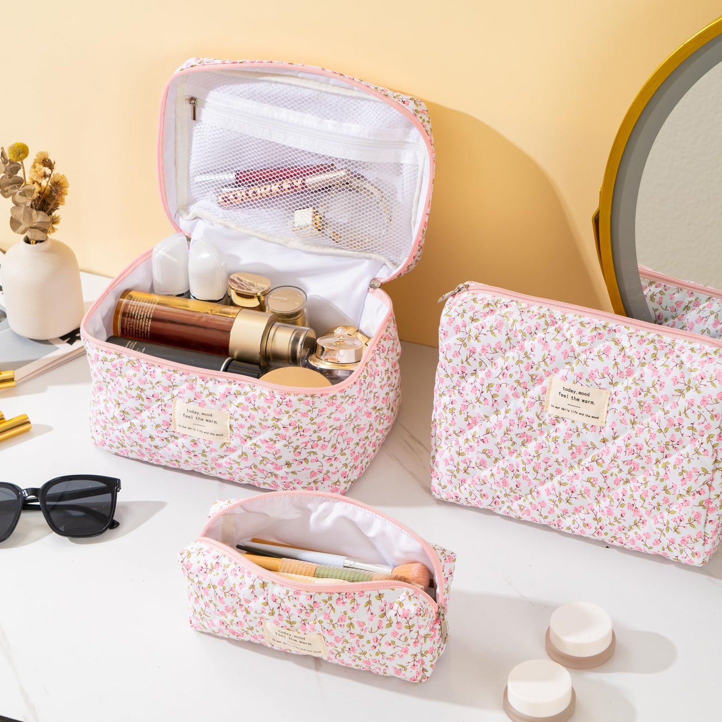 UUYUUY Makeup Bag for Women 3PCS Quilted Cotton Make Up Bag Travel Cosmetic Bag Large Makeup Bag Set Cute Makeups Organizer Floral Toiletry Pouch for Purse, Pink Floral D