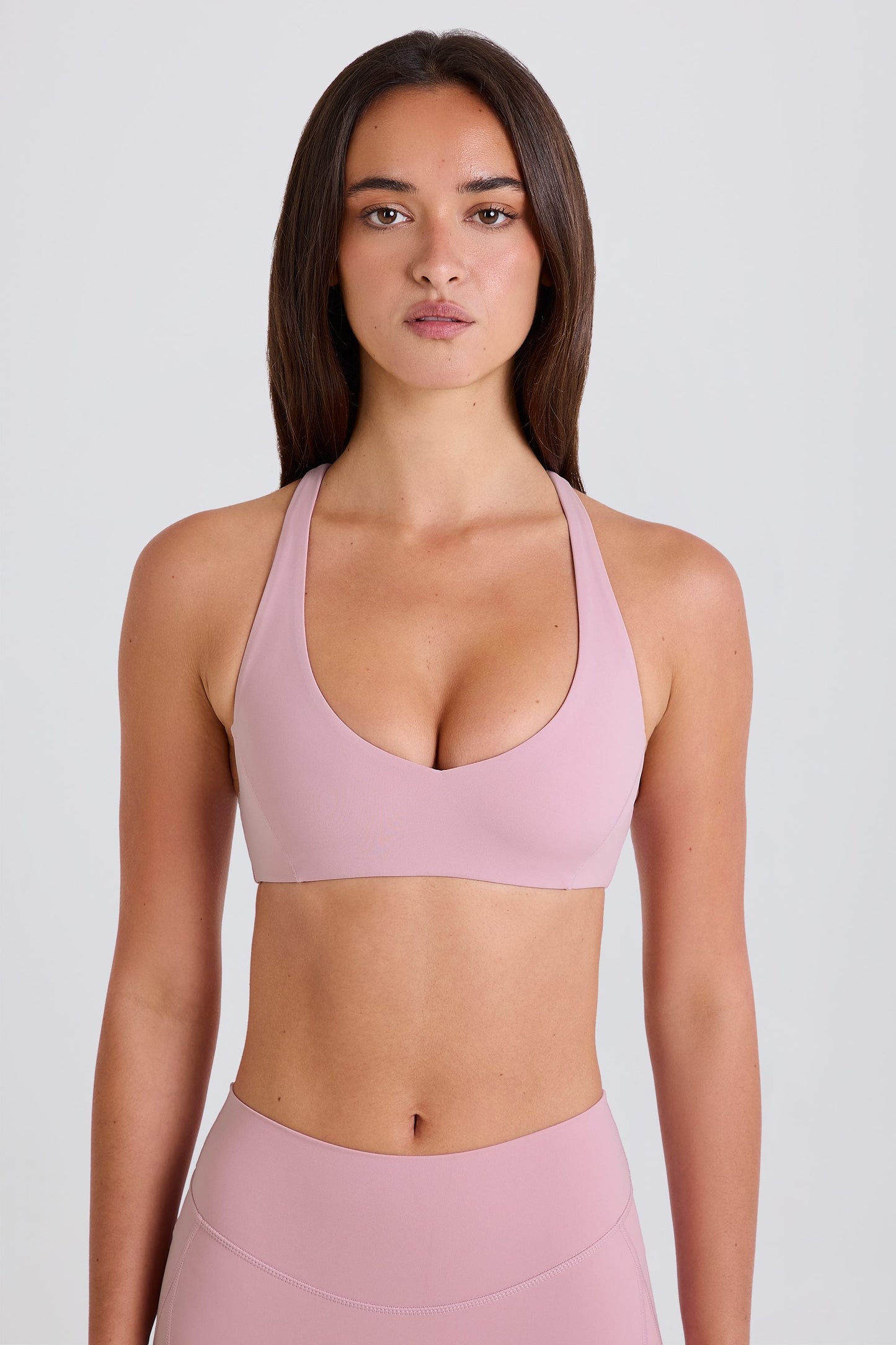 Crossback V-Neck Sports Bra in Mauve